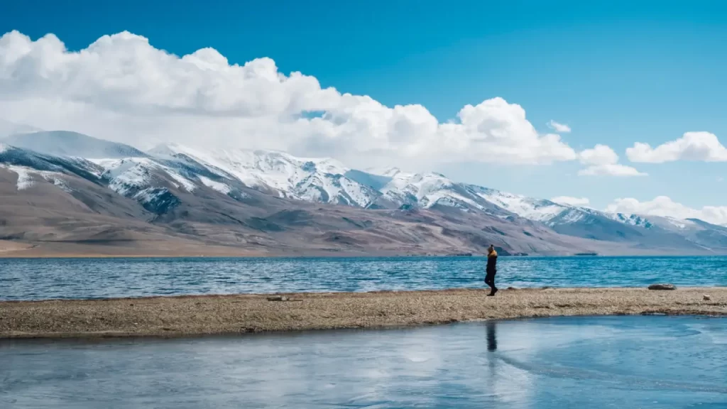 biking in ladakh ladakhhills.com (1)